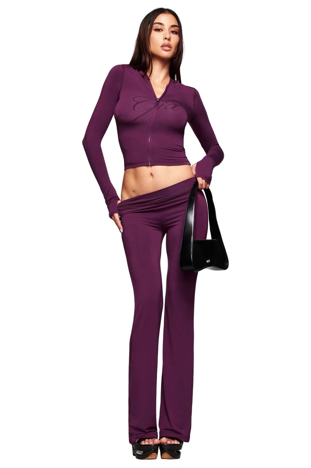 طقم Loungewear نسائي مريح قطعتين بتصميم عصري