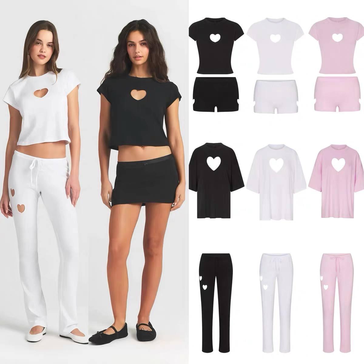 طقم Loungewear مريح بتصميم قلب مفرغ لإطلالة أنثوية