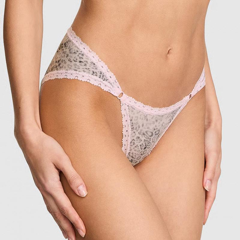 سراويل Panties دانتيل ناعمة ومريحة بتصاميم متنوعة