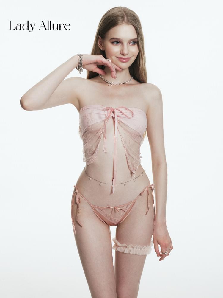 Panties بيكيني دانتيل ناعم برباط جانبي وتصميم شفاف أنيق