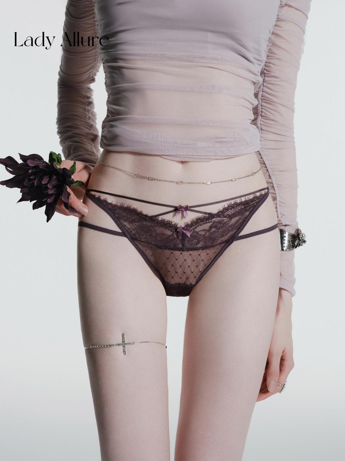 Panties دانتيل ناعم بشبك منقط وتصميم سيور أنيقة