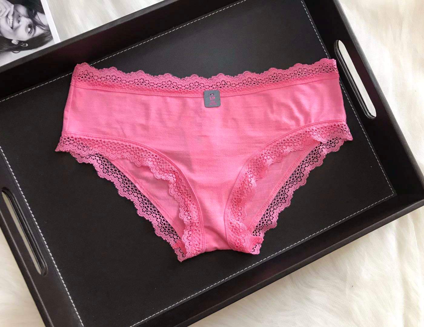 سراويل Panties قطنية مريحة مزينة بالدانتيل الناعم