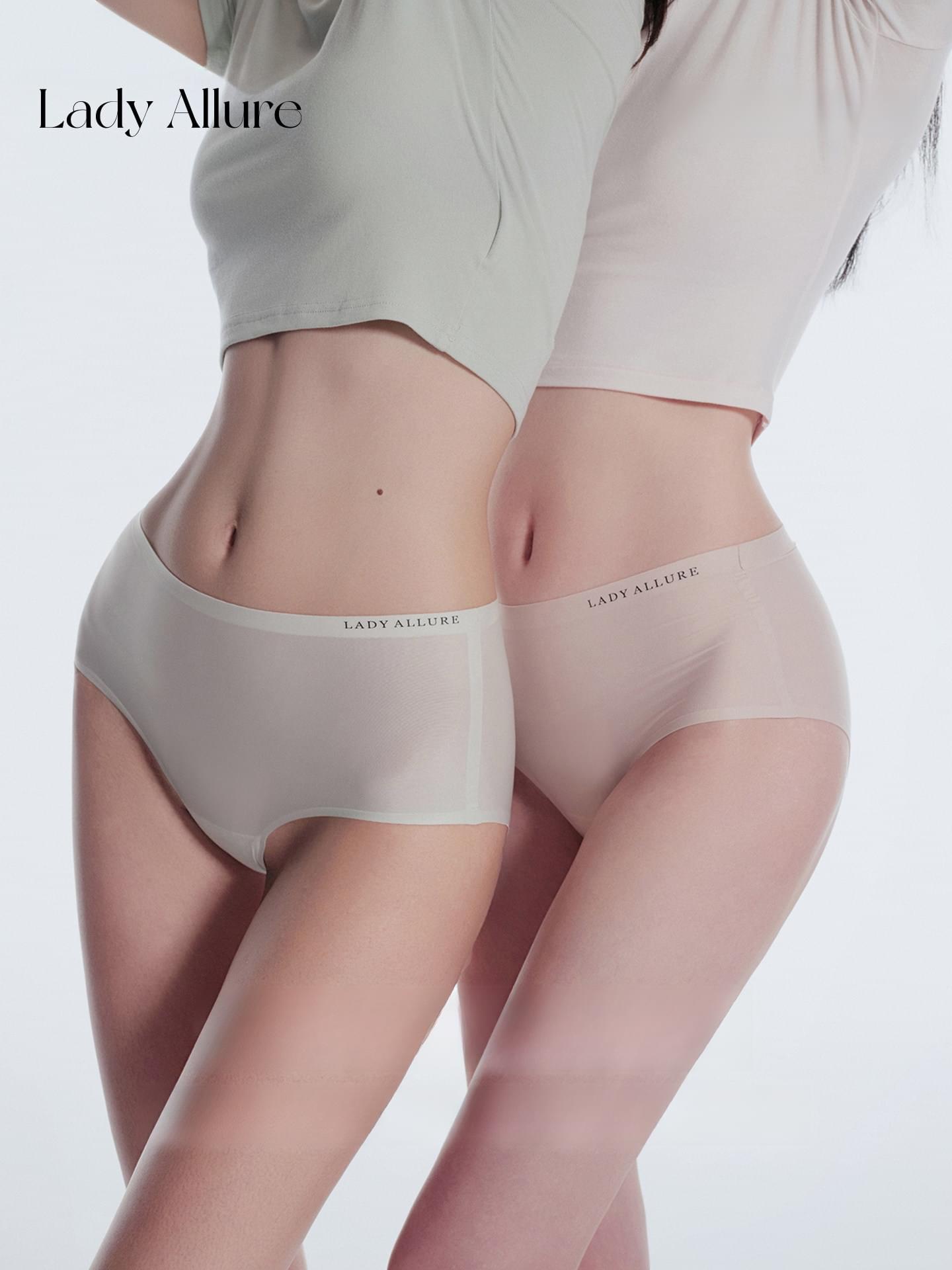 طقم Panties بدون خياطة Seamless بملمس طبيعي ناعم